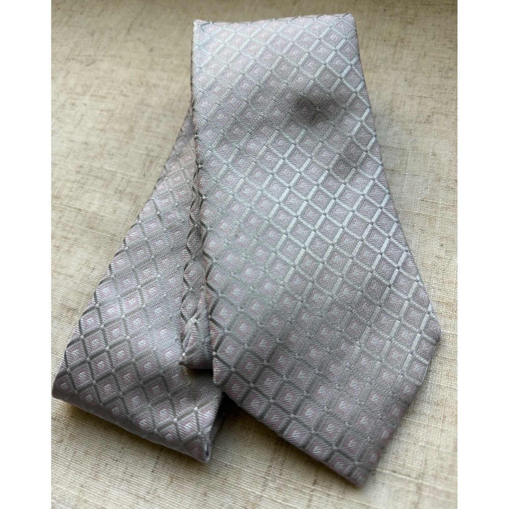 Michael Kors Mens Tie Diamond Geometric Patterned Silk Blend Tie 0330 NWT $69.50